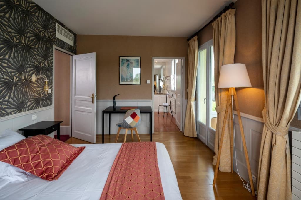 Le Beau Rivage - Photo 2