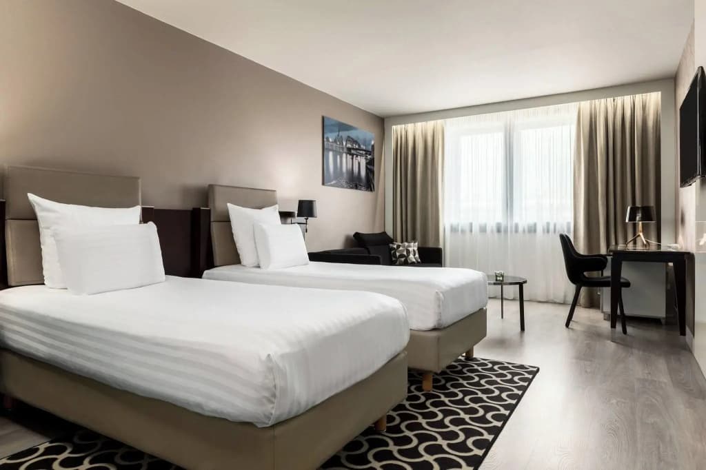 AC Porte Maillot Hotel - Photo 4