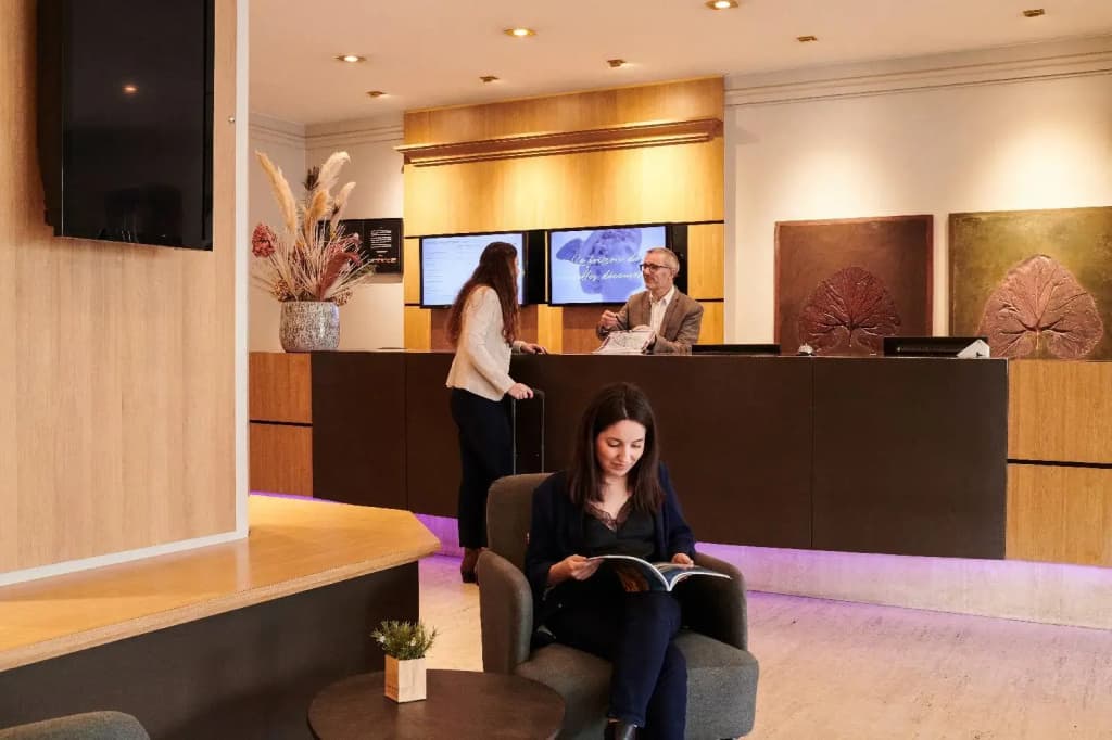 Mercure Rennes Centre Gare - Photo 2