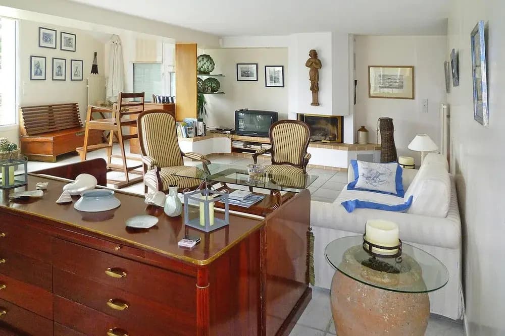 Holiday Home in Morbihan With Sea Views - Photo 4
