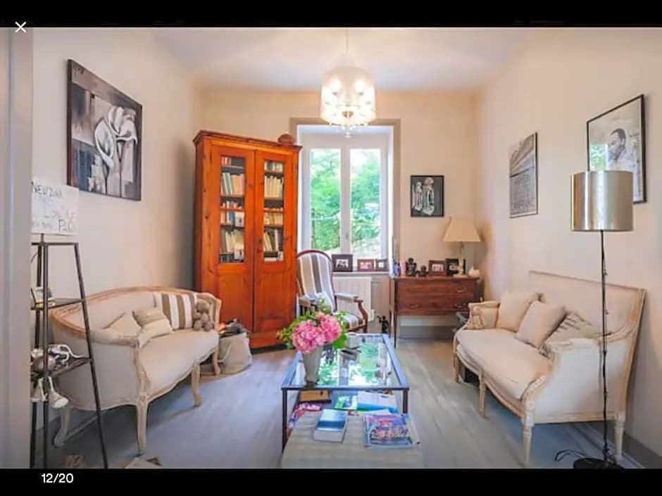 Maison de charme 1930 proche Lyon - Photo 1