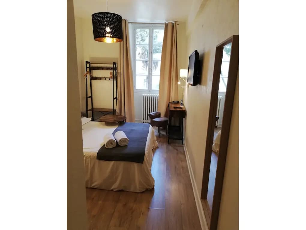 Hotel Saint Daniel - Photo 2