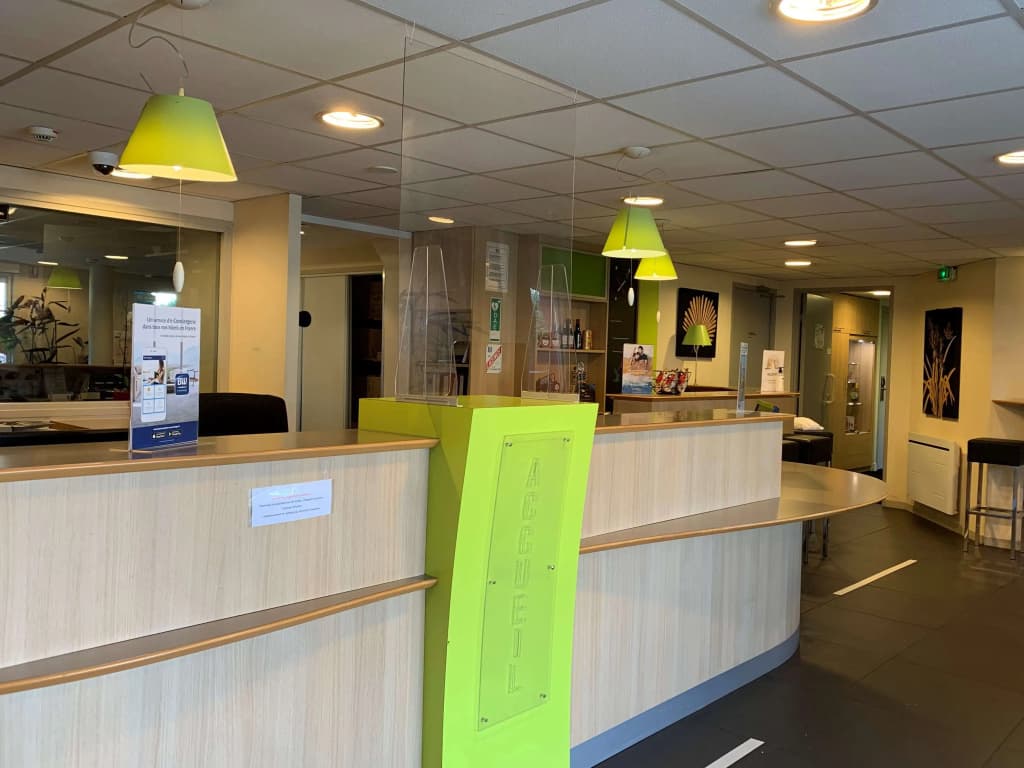 Sure Hotel by Best Western Nantes Saint-Herblain - Photo 2