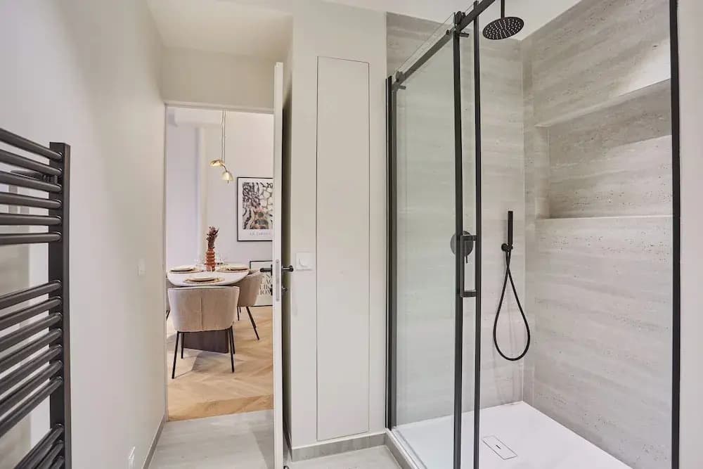 Superb AC Apartment Center of Paris - Miniature 8