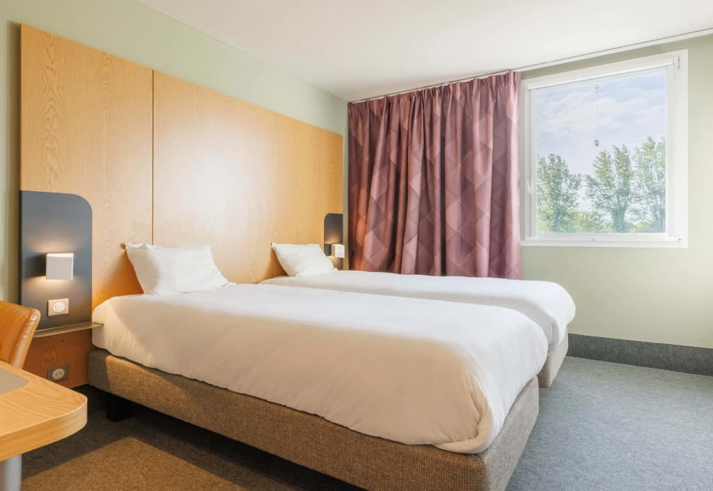 B&B HOTEL Clermont-Ferand Nord Riom - Photo 3