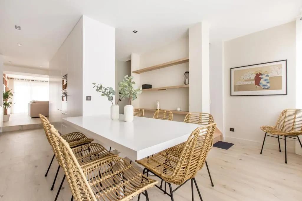 Appartement spacieux et moderne 4 chambres à 5mn à pieds République - Miniature 6
