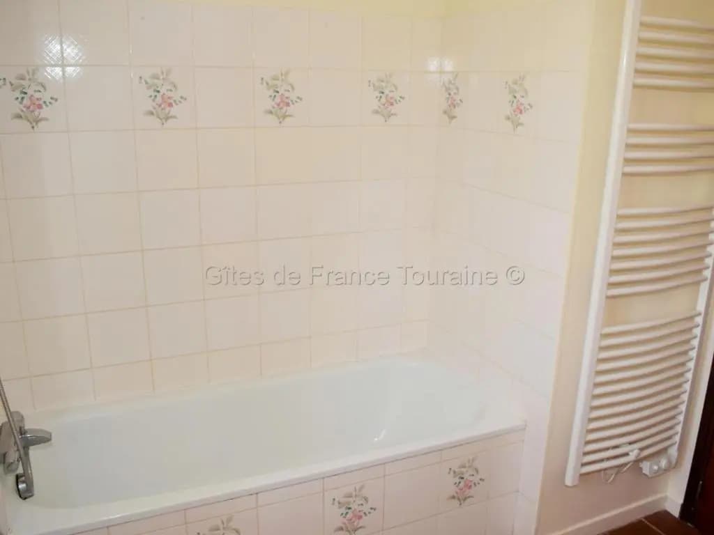 Gîte Parçay-sur-Vienne, 3 pièces, 4 personnes - FR-1-381-440 - Miniature 7