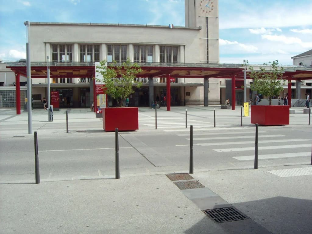 Clermont Sejour - Photo 1