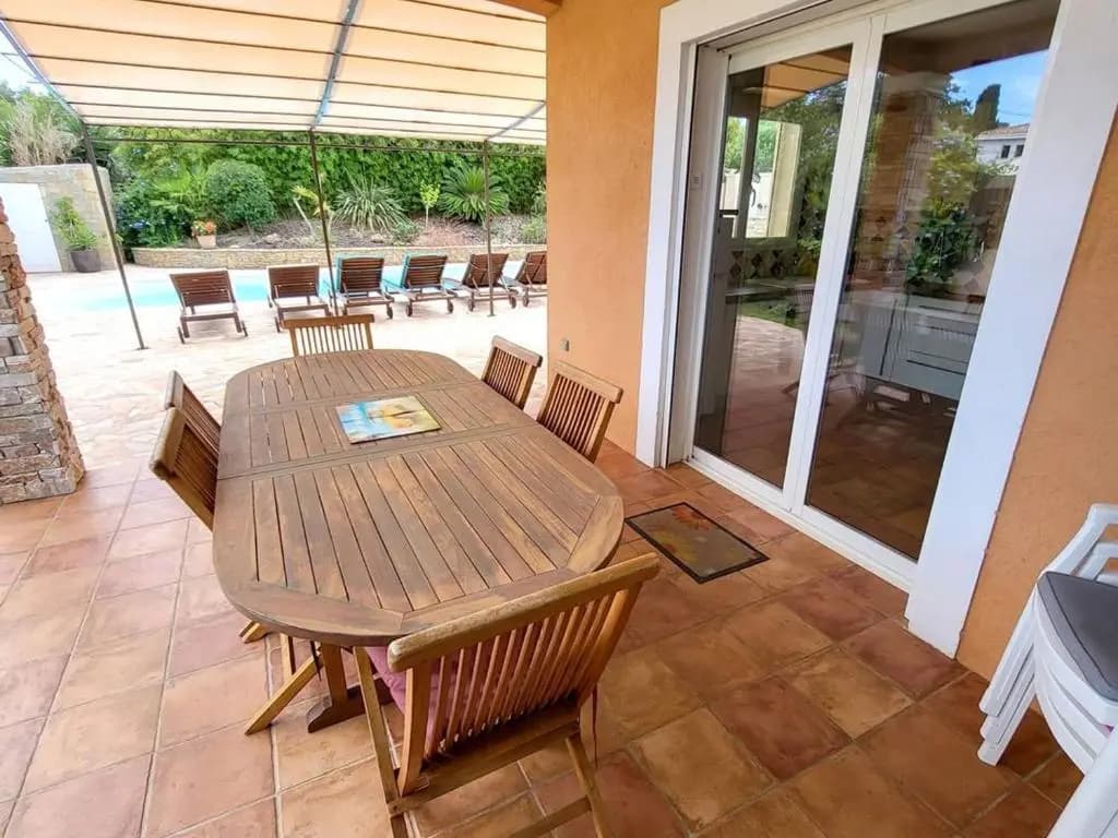 Villa Six-Fours-les-Plages, 5 pièces, 9 personnes - FR-1-316-39 - Miniature 6