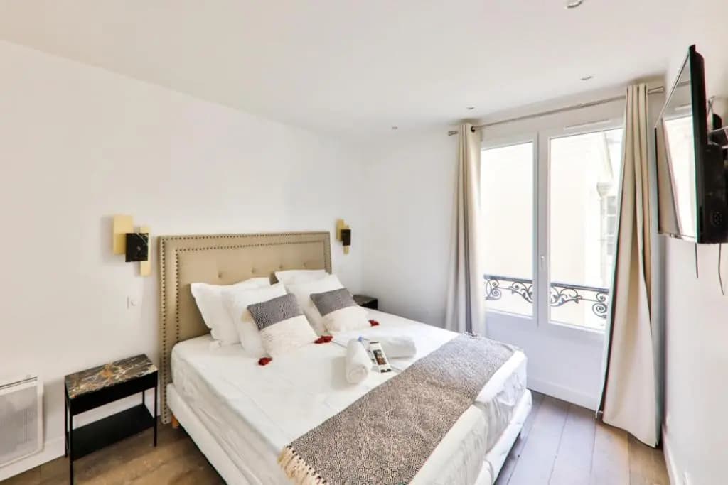 BASTILLE/LE MARAIS-LUXURIOUS 3 rooms flat - Photo 1