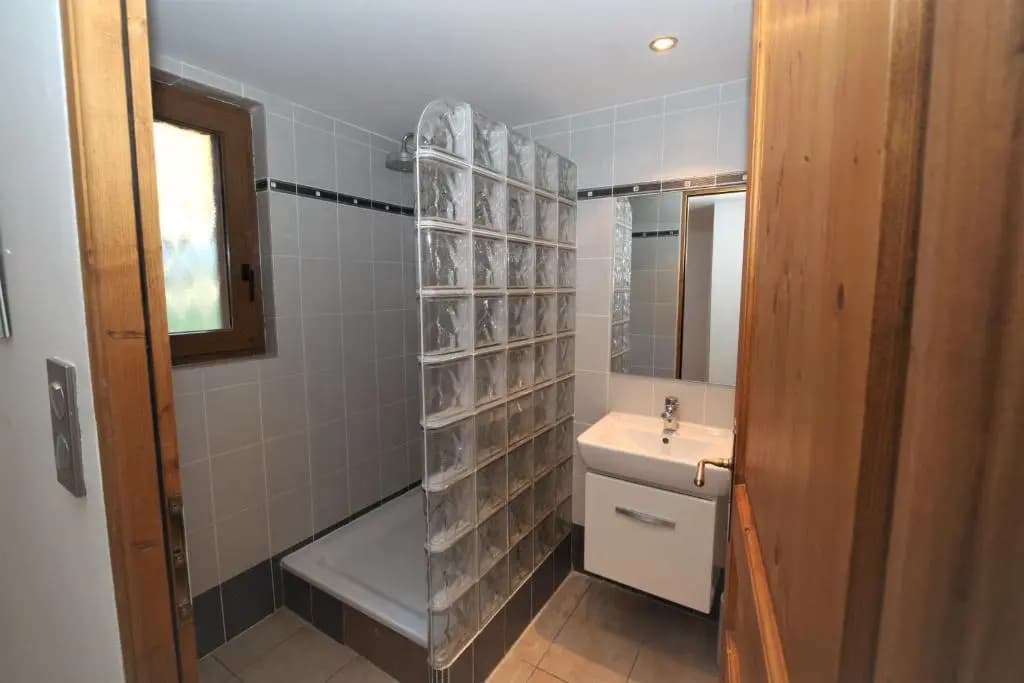 Apartment Renard 140m2 - 5-6 rooms - Living room with fireplace - Miniature 8