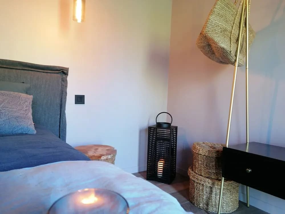 Les Suites Du Maquis - Photo 2