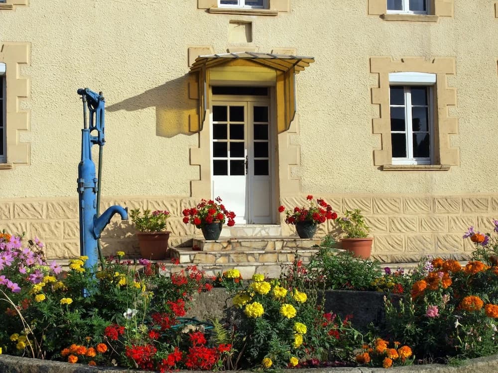 Normandy Getaways at Mis Harand - Photo 1