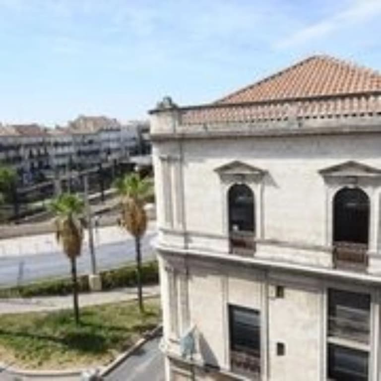 Hôtel Colisée-Verdun Centre Gare Saint-Roch - Photo 1