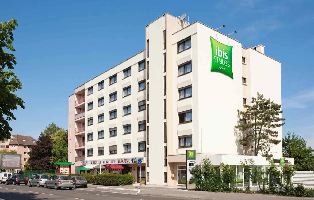 ibis Styles Annemasse Genève - Photo 1
