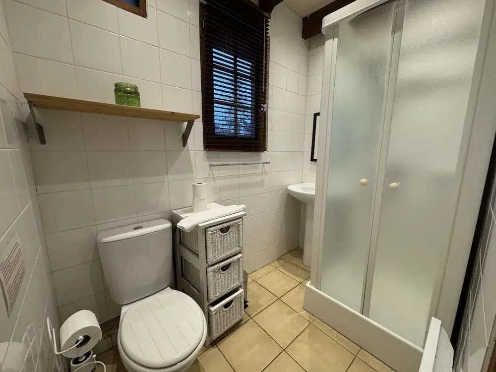 Chalet in Aubigne-racan With Pool & Garden - Miniature 7