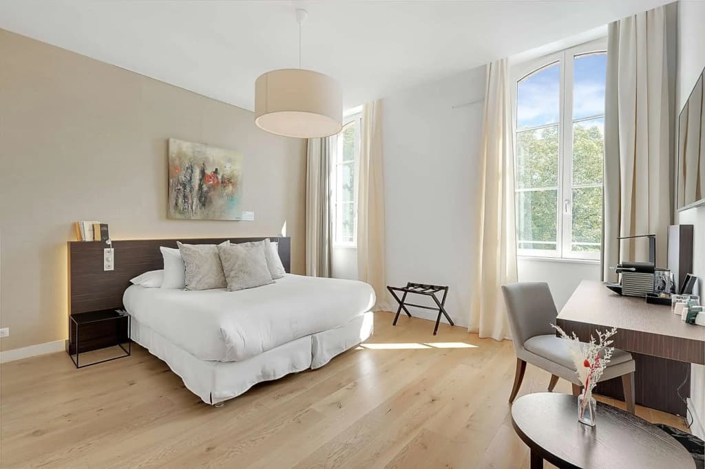 Best Western Premier Le Domaine de Montjoie - Photo 3