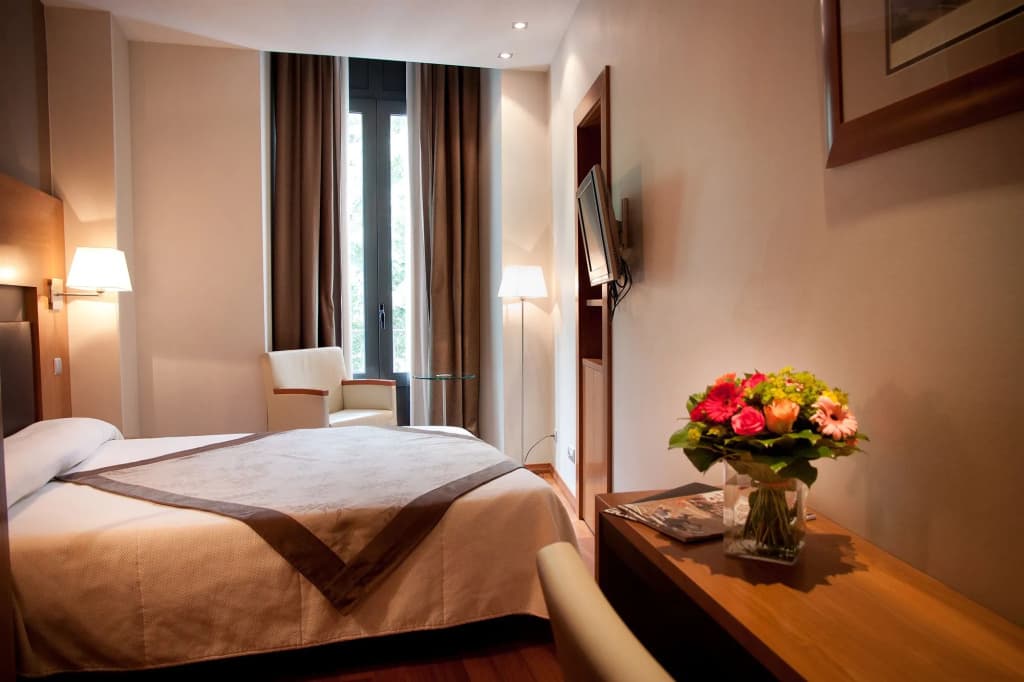 Alti Hotel - Photo 5