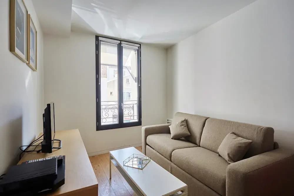 New Apartment Boulogne Facing "les Passages" - Miniature 6