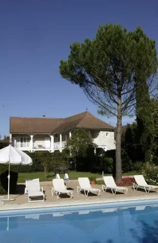 L'Hostellerie du Relais Sainte Anne - Photo 1
