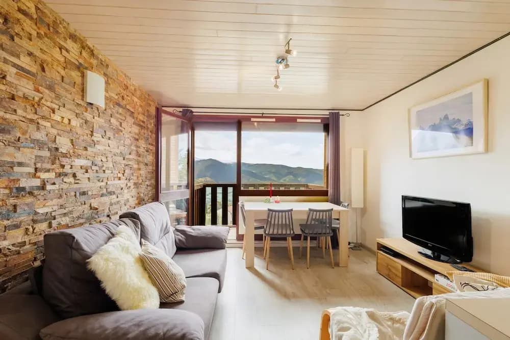Anana Balcon Cerdan Duplex With Views - Photo 2