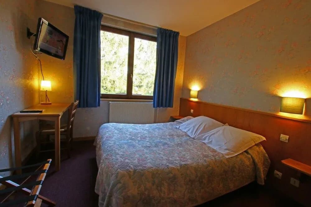 Logis Auberge de la Foret - Miniature 6