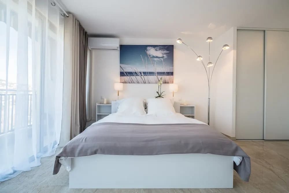 Cannes Marina - Miniature 6