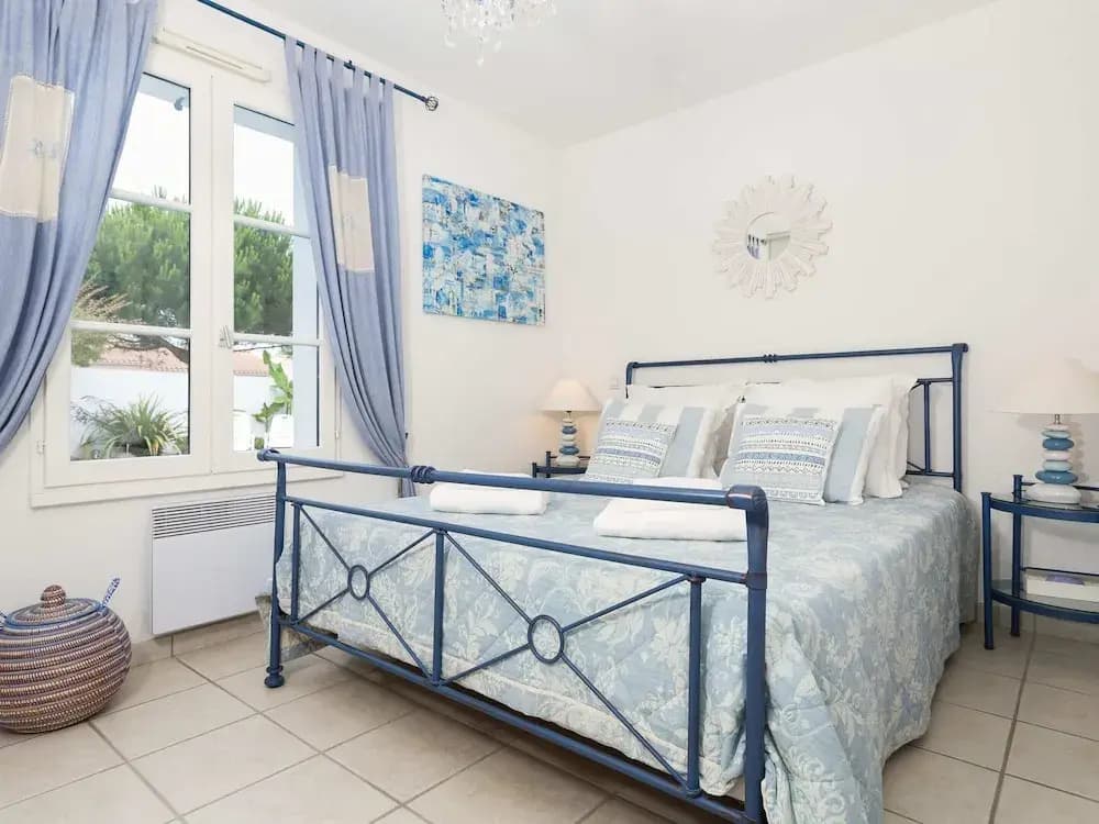 Luxurious Villa With a Dishwasher, Only 3.5km From the Beach - Photo 2