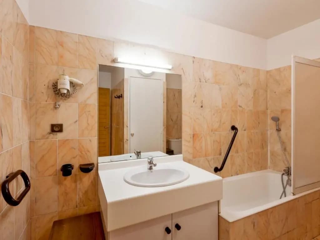 Appartement Brides-les-Bains, 1 pièce, 4 personnes - FR-1-512-227 - Miniature 6