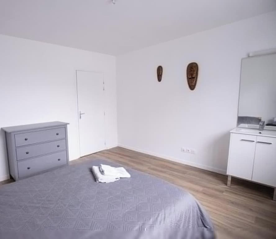 Chez Jean Hyper Centre 4 Chambres Wifi 8 Pers - Miniature 7