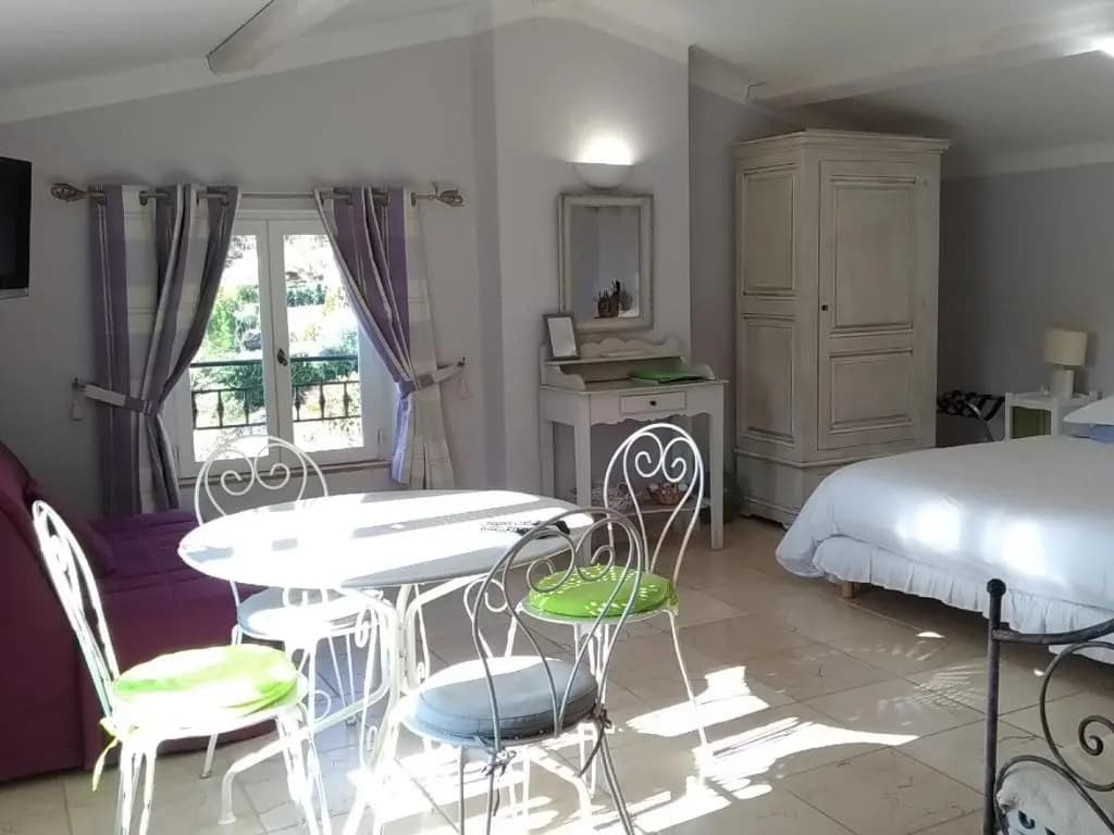L'escale Provencale - Photo 1