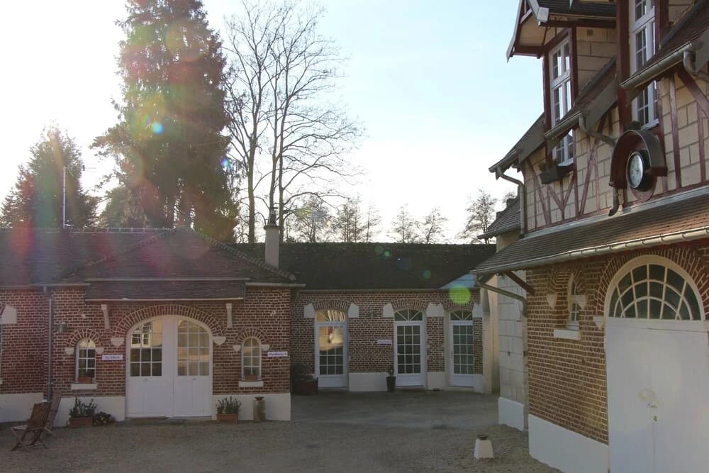 Chambres L'écurie de Vieux-Moulin - Photo 1