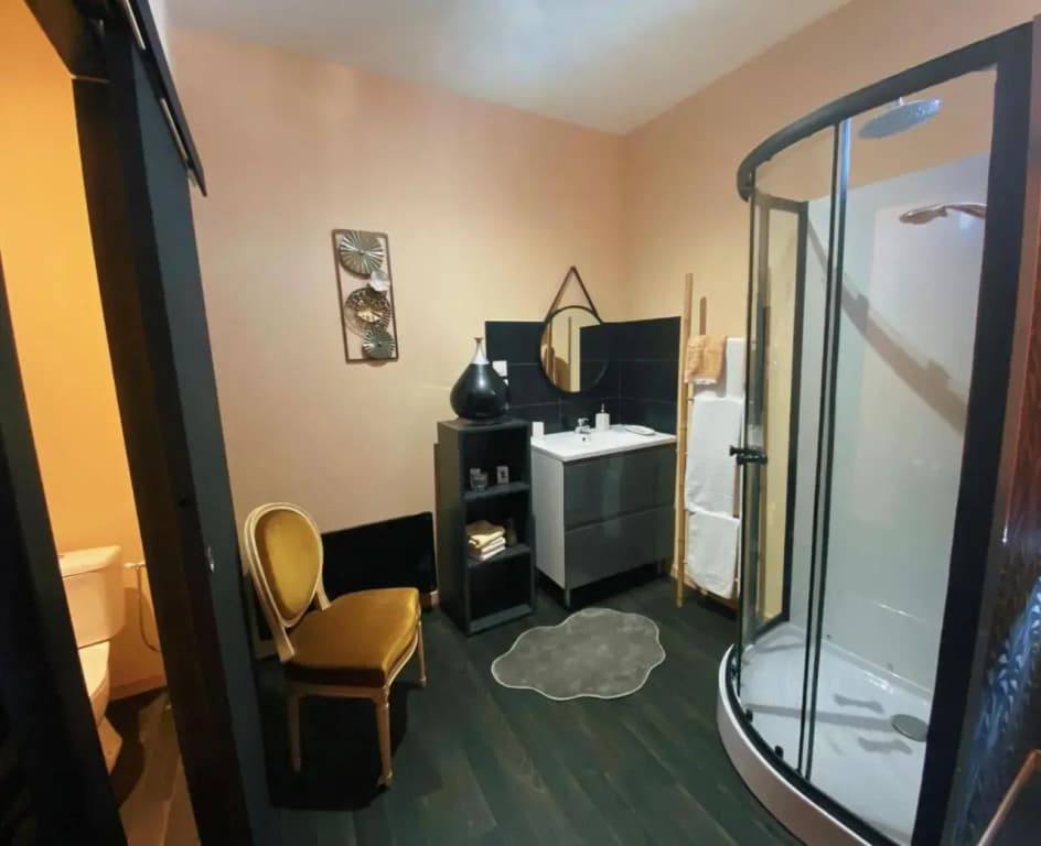 Chambres D’Hote Au Chapeau Claque Cabaret - Photo 4