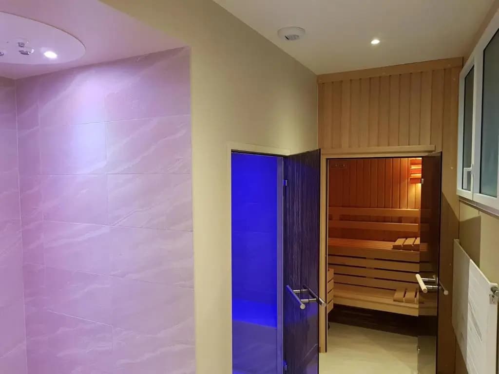 Hotel Restaurant Spa De La Citadelle Lorient - Photo 2