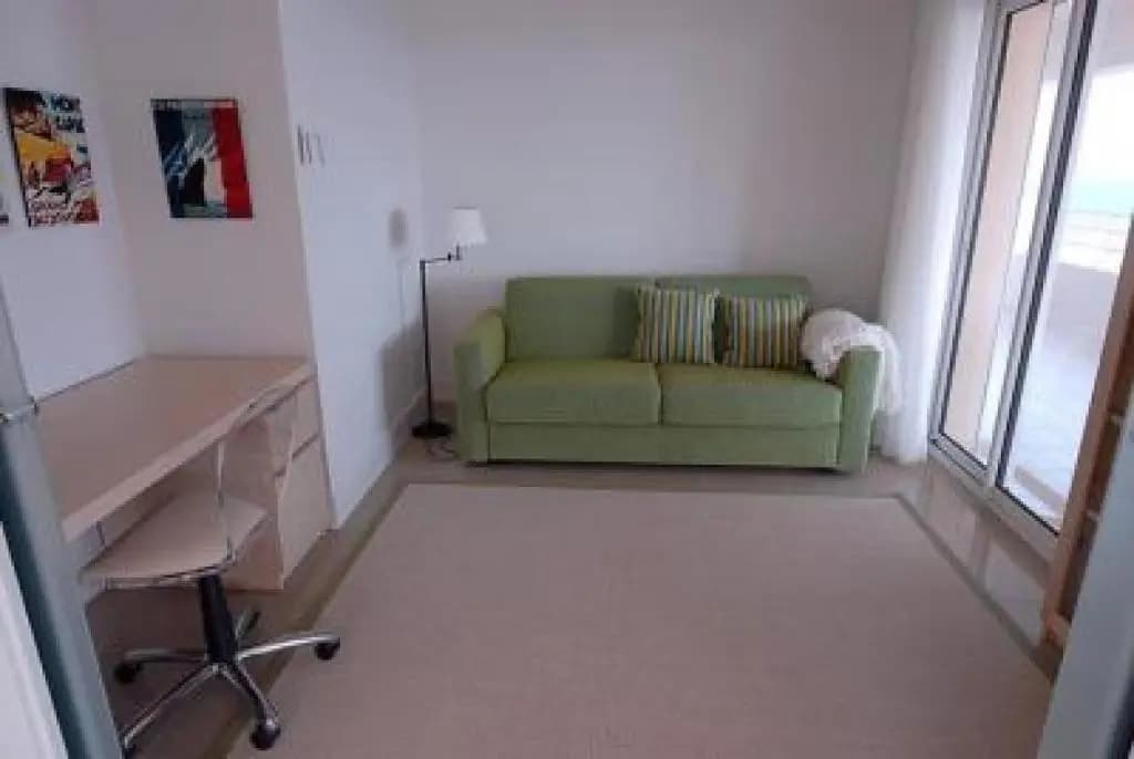 Stunning Three Bedroom Apartment on Seafront in Cannes With Panoramic sea Views 399 - 399 - Photo 3