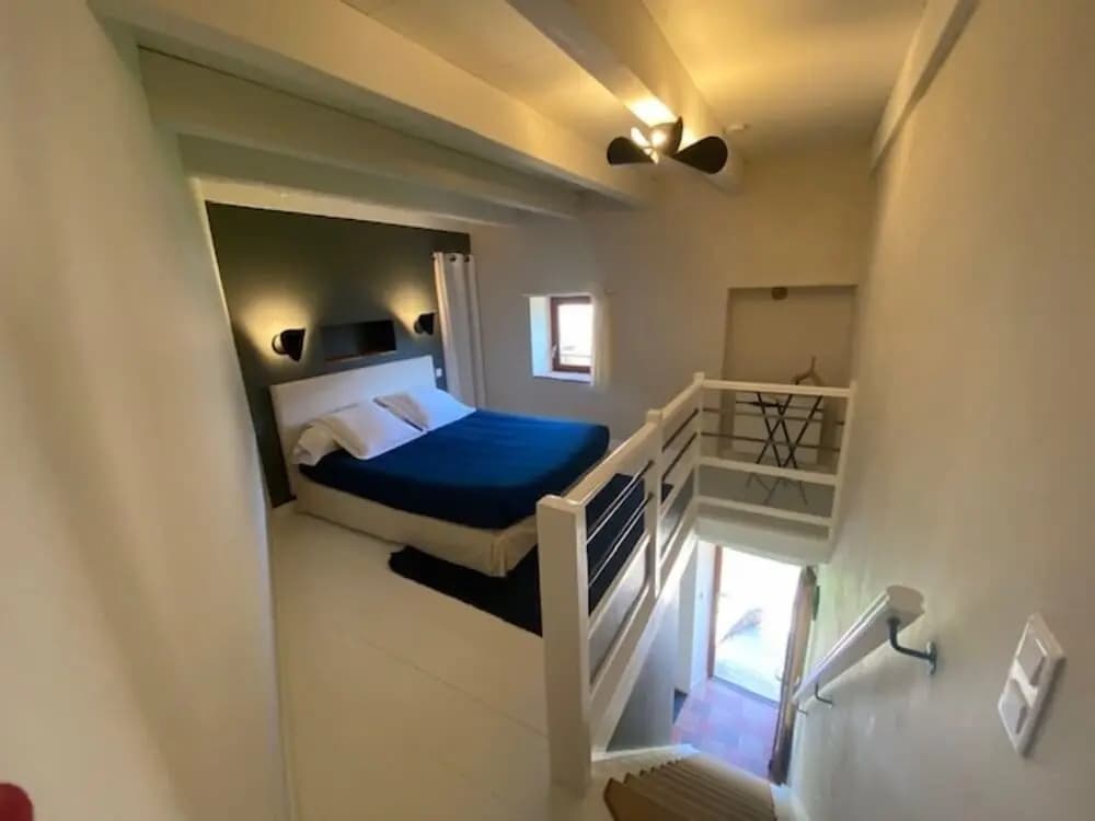 Les Caselles - Photo 4