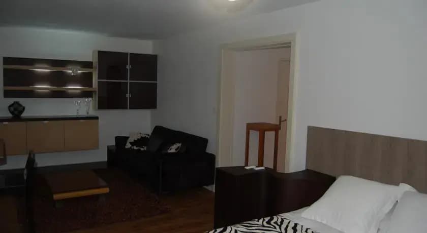Suit'home Foch - Miniature 8