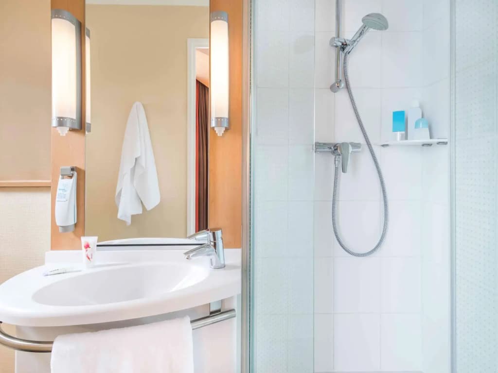 ibis Nantes Centre Tour Bretagne - Miniature 7