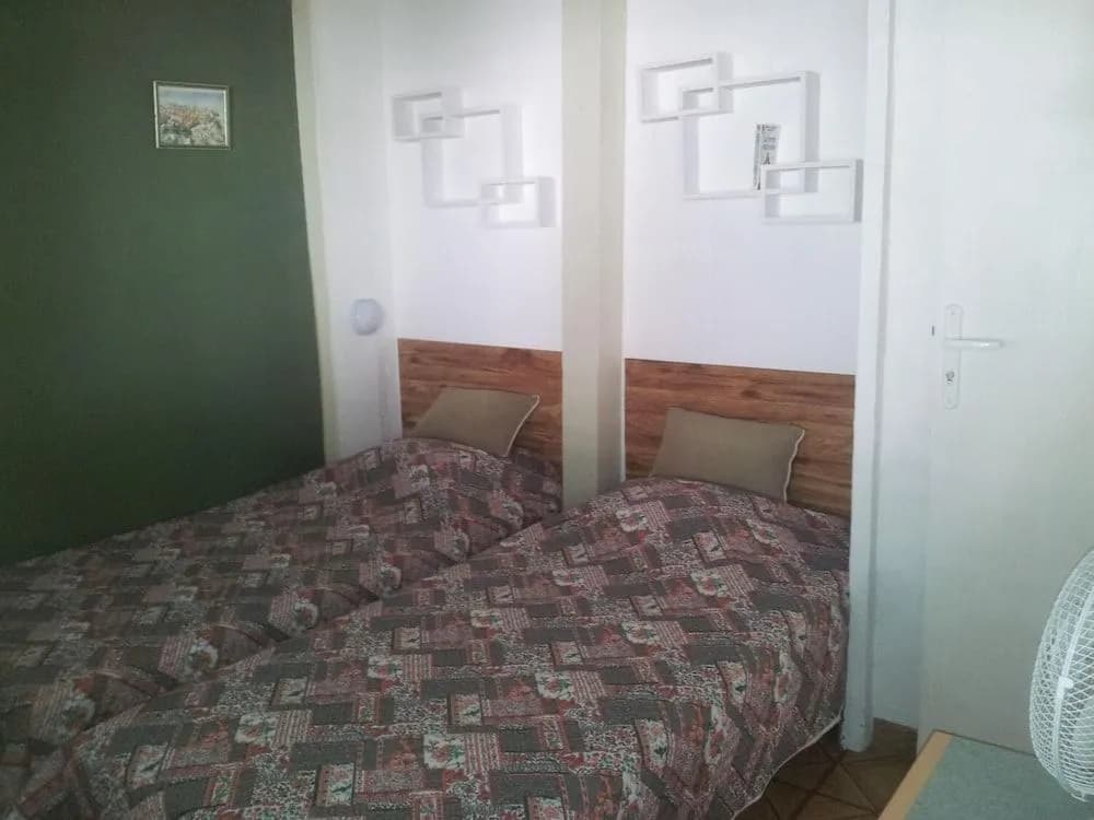 Clematisso - Hostel - Photo 3