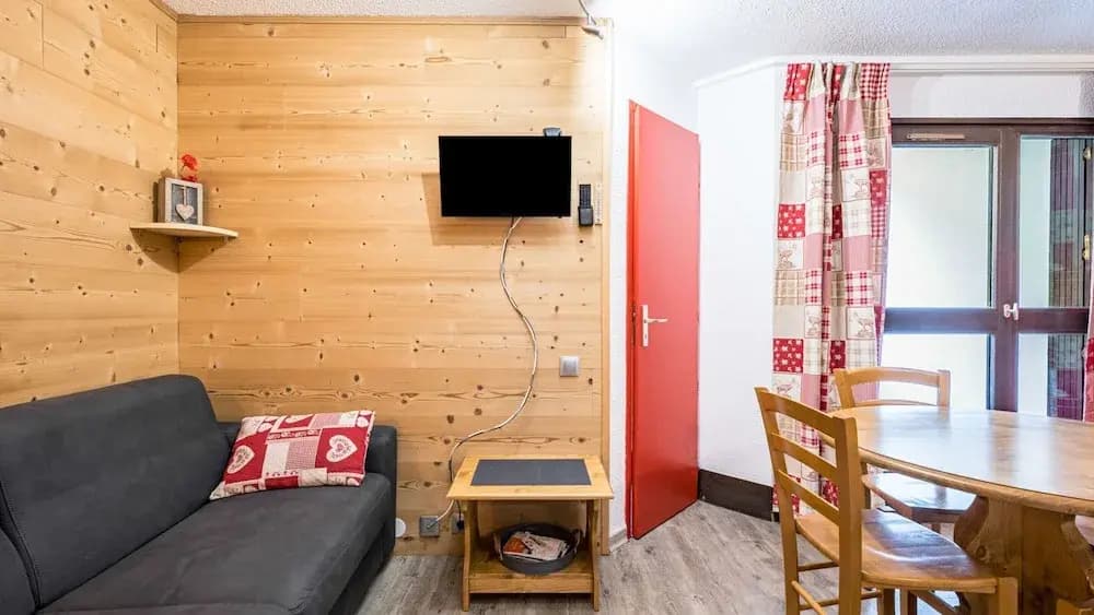 Cosy Apartment in Morillion With Balcony - Photo 3