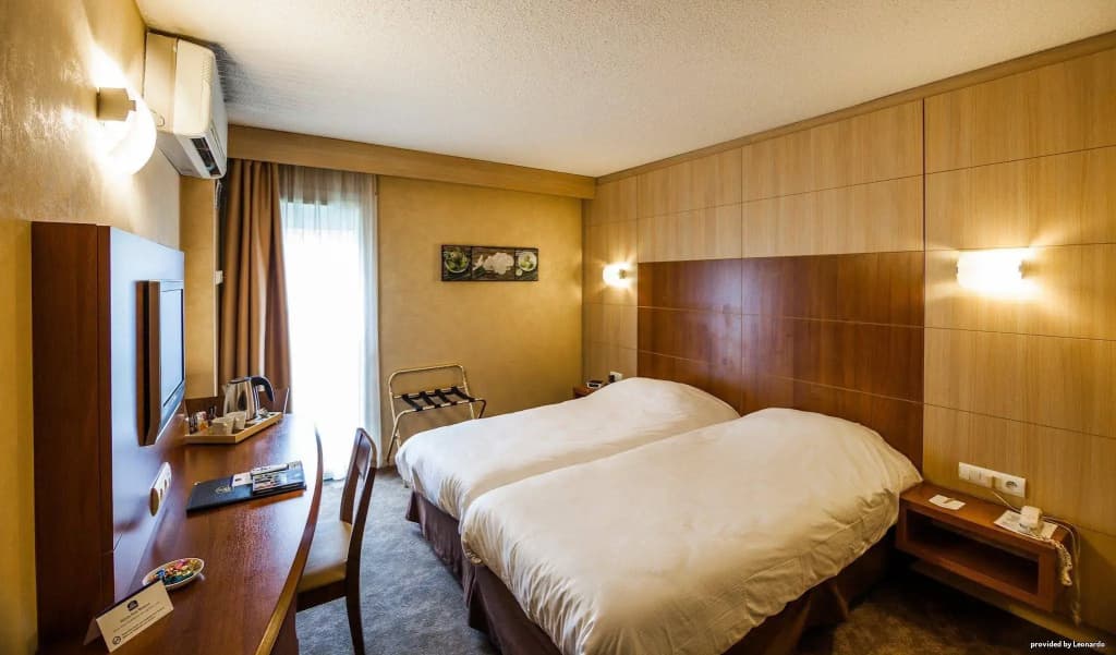 Hôtel le Kennedy, Clermont-Ferrand, The Originals Relais - Photo 3