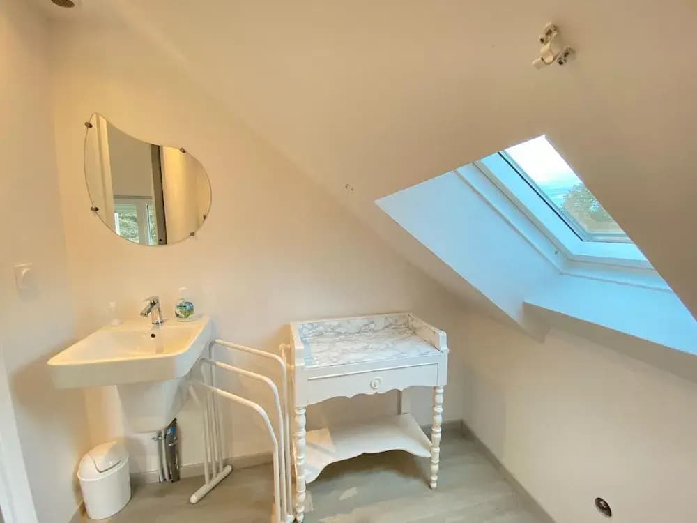 Charming Holiday Home, Near Mont St-michel - Miniature 8