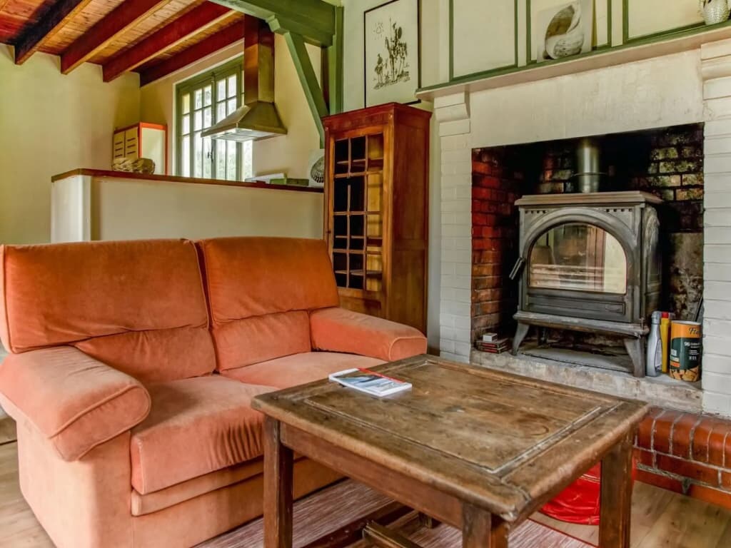Elegant Normandy Escape - Photo 4