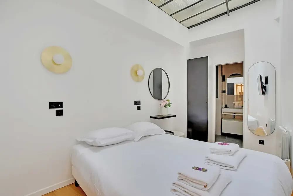 Authentic apt - 2br/6p - Rue des Martyrs - Opera - Photo 4