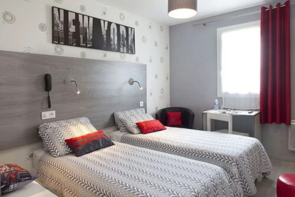 Hotel Mac Bed - Photo 3