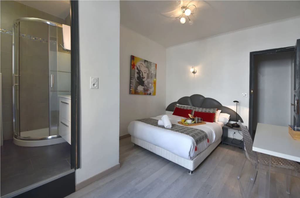 Hotel Du Palais Bastia Centre - Photo 2