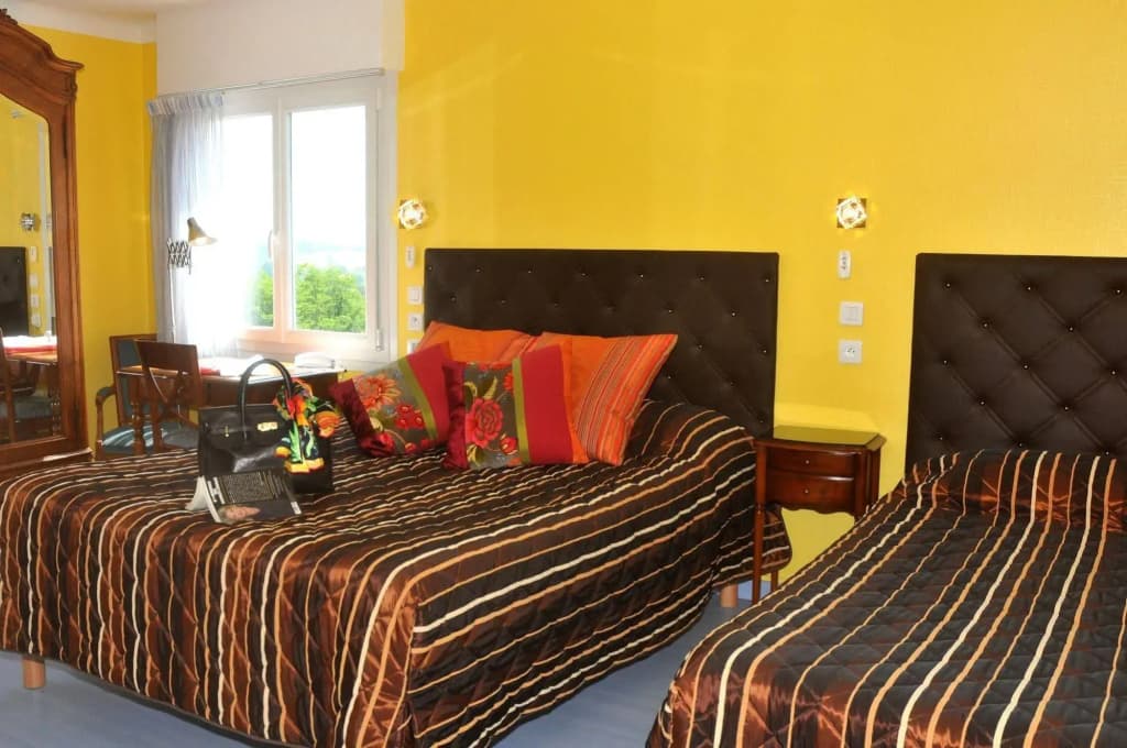 Logis Hotel Aux Tauzins - Photo 2