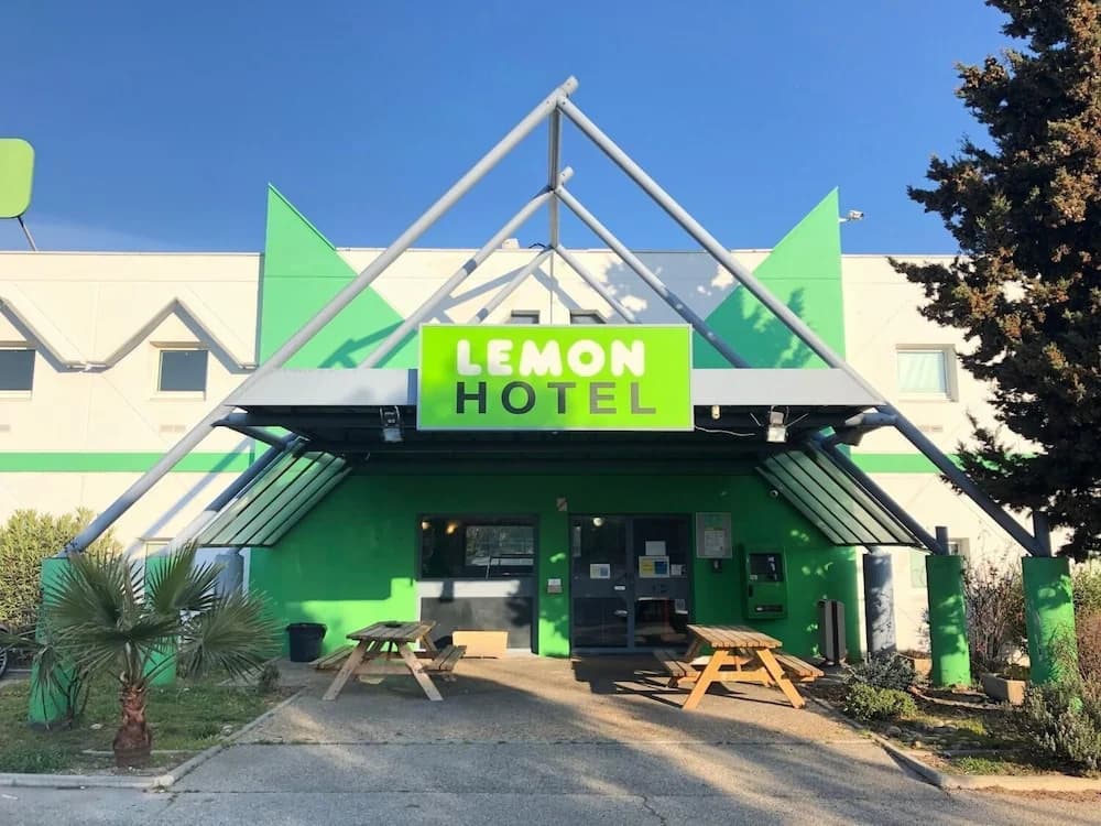 Lemon Hotel Avignon Rochefort du Gard - Photo 1