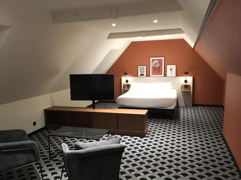 Brit Hotel Les Voyageurs - Photo 1