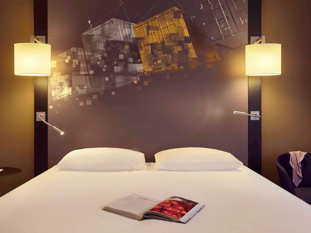 Mercure Le Havre Centre Bassin du Commerce - Photo 1